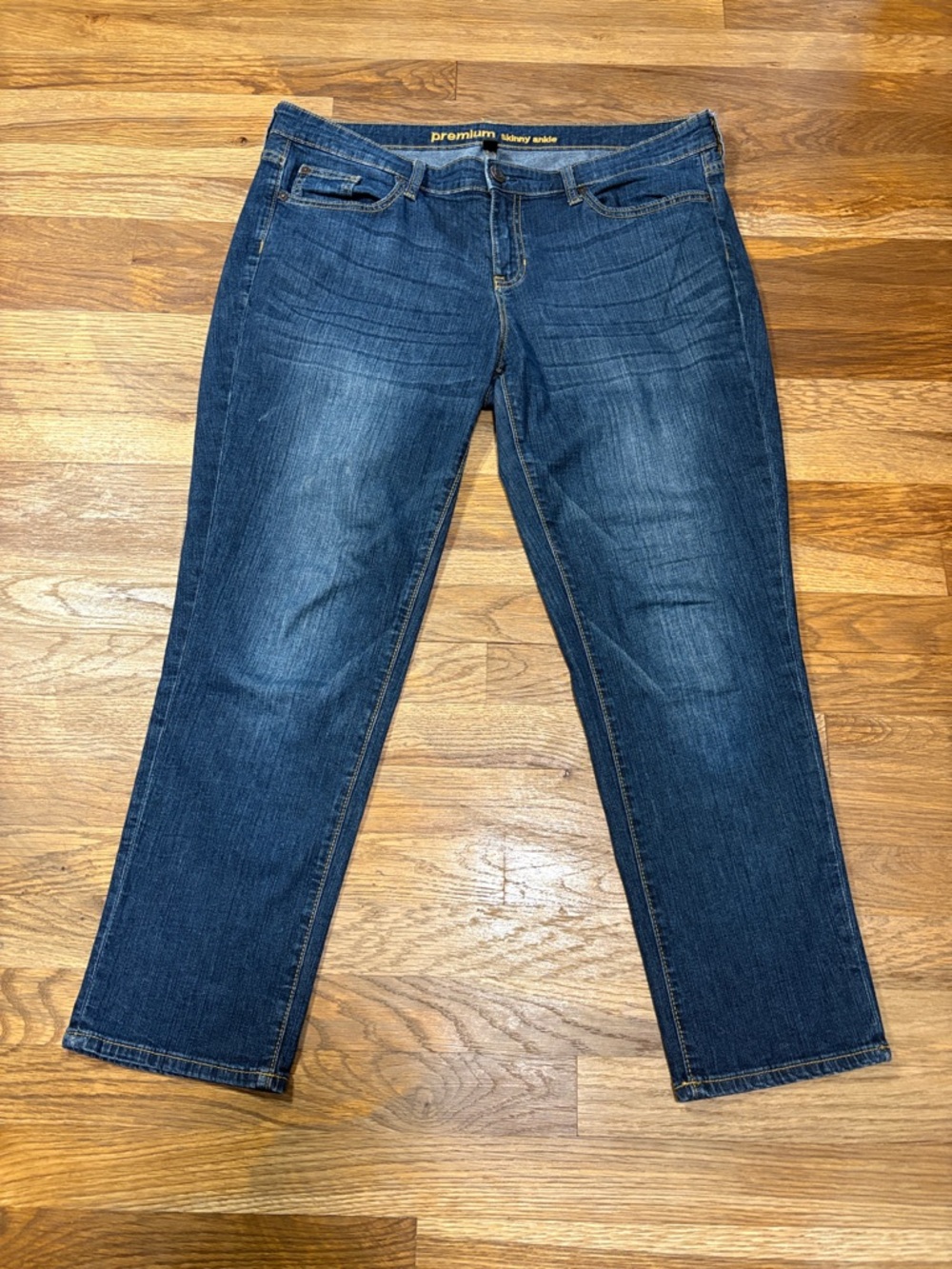 GAP premium skinny ankle jeans